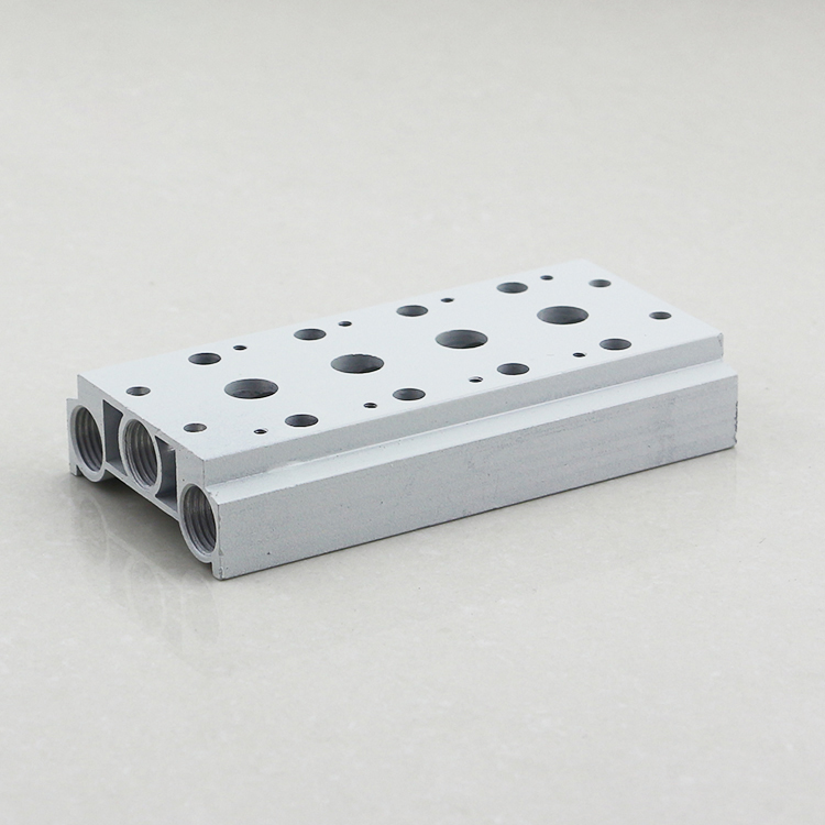 4V2 正面-1